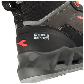 181160-C4115 - SCARPE ANTINFORTUNISTICHE DIADORA UTILITY MODELLO SHARK STABLE IMPACT LEATHER MID S3S FO SR SC ESD - Calzature