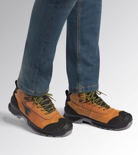 181021 - SCARPA ANTINFORTUNISTICA DIADORA CLASSIC MID S3S FO SC LG SR 30050 - Calzature