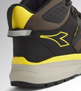 182044-0066 - SCARPA TREKKING DIADORA FREEDOM MID O6 SR - Calzature