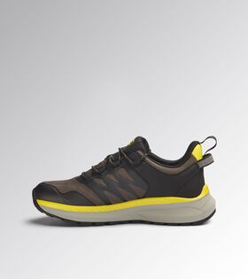 182045 - SCARPA DA TREKKING SENZA PUNTALE IMPERMEABILI DIADORA FREEDOM LOW O6 SR - Calzature